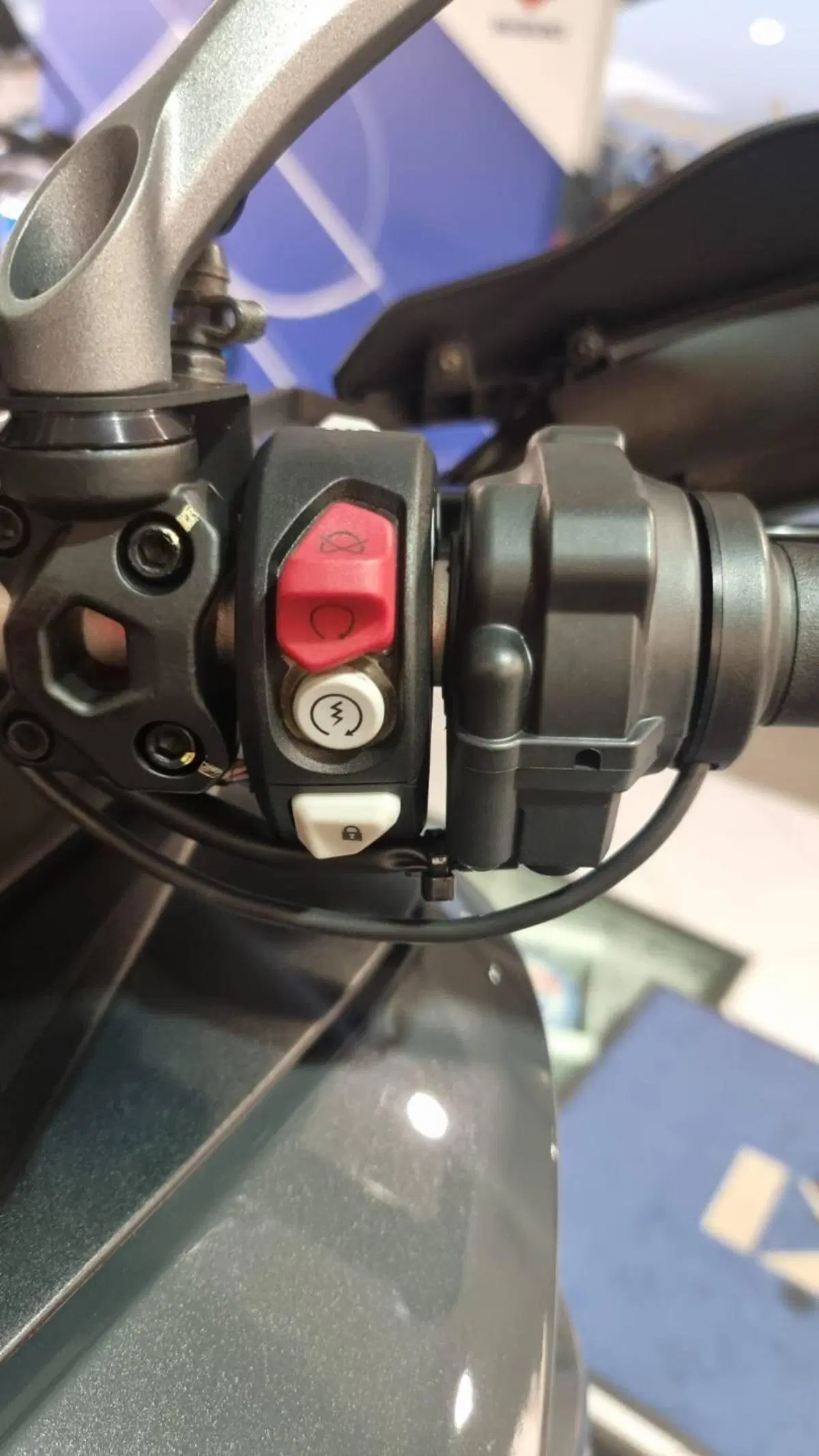 Ducati Multistrada V2 S (2022 - 24) (16)