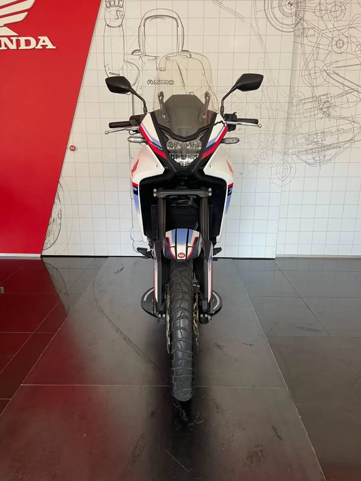 Honda Transalp XL750 (2023 - 24) (4)