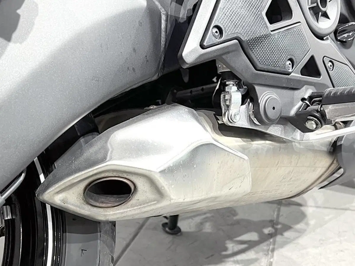 Kawasaki Versys 650 (2017 - 20) (4)