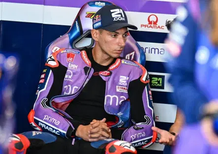 Razgatlioglu, continuano le difficoltà: Sto guidando ancora con uno stile da Superbike