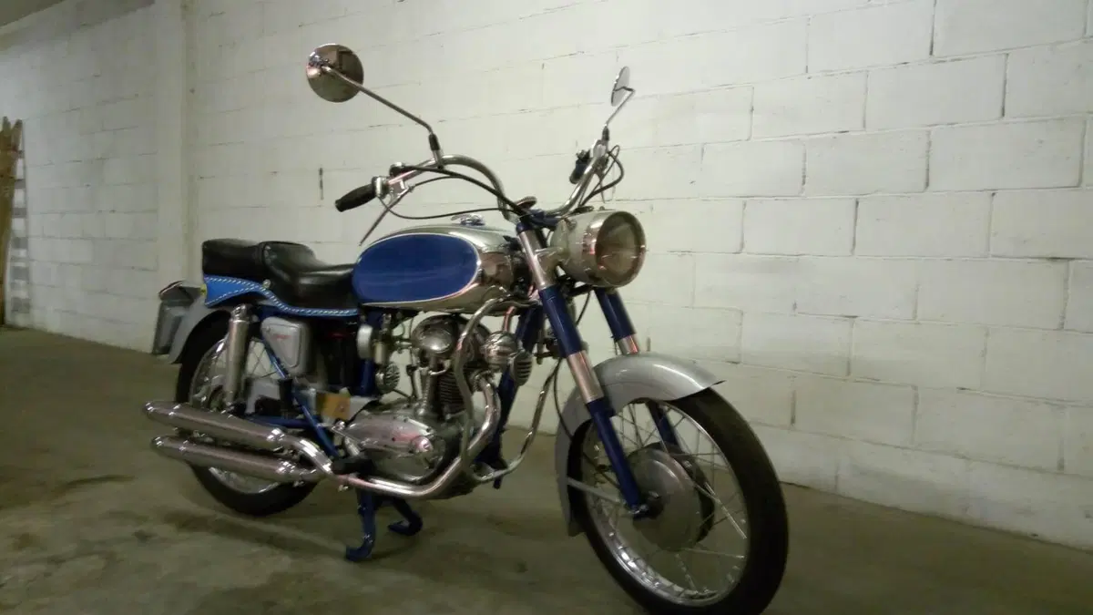 Ducati 175 America  (5)