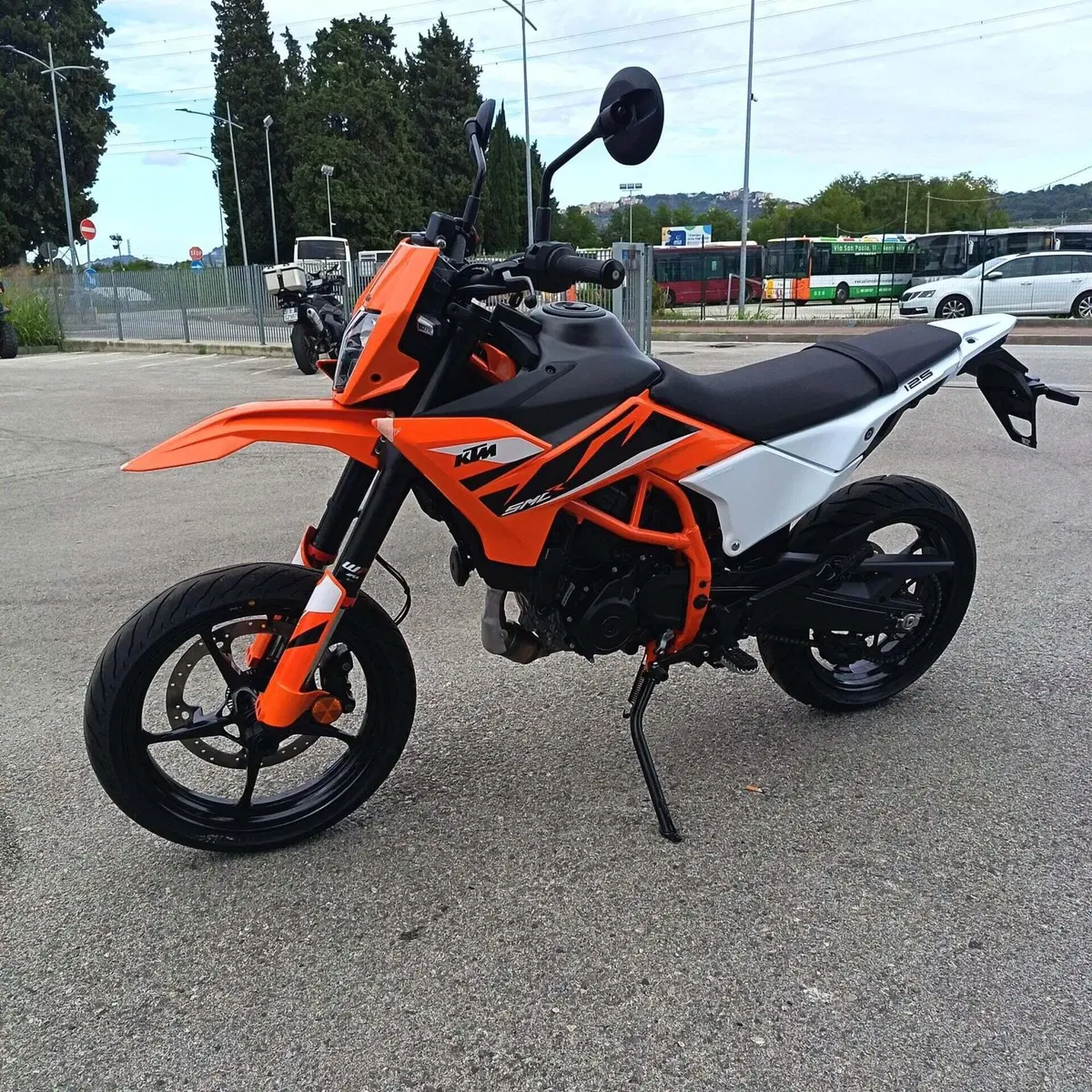 KTM 125 SMC R (2025 - 26) (5)