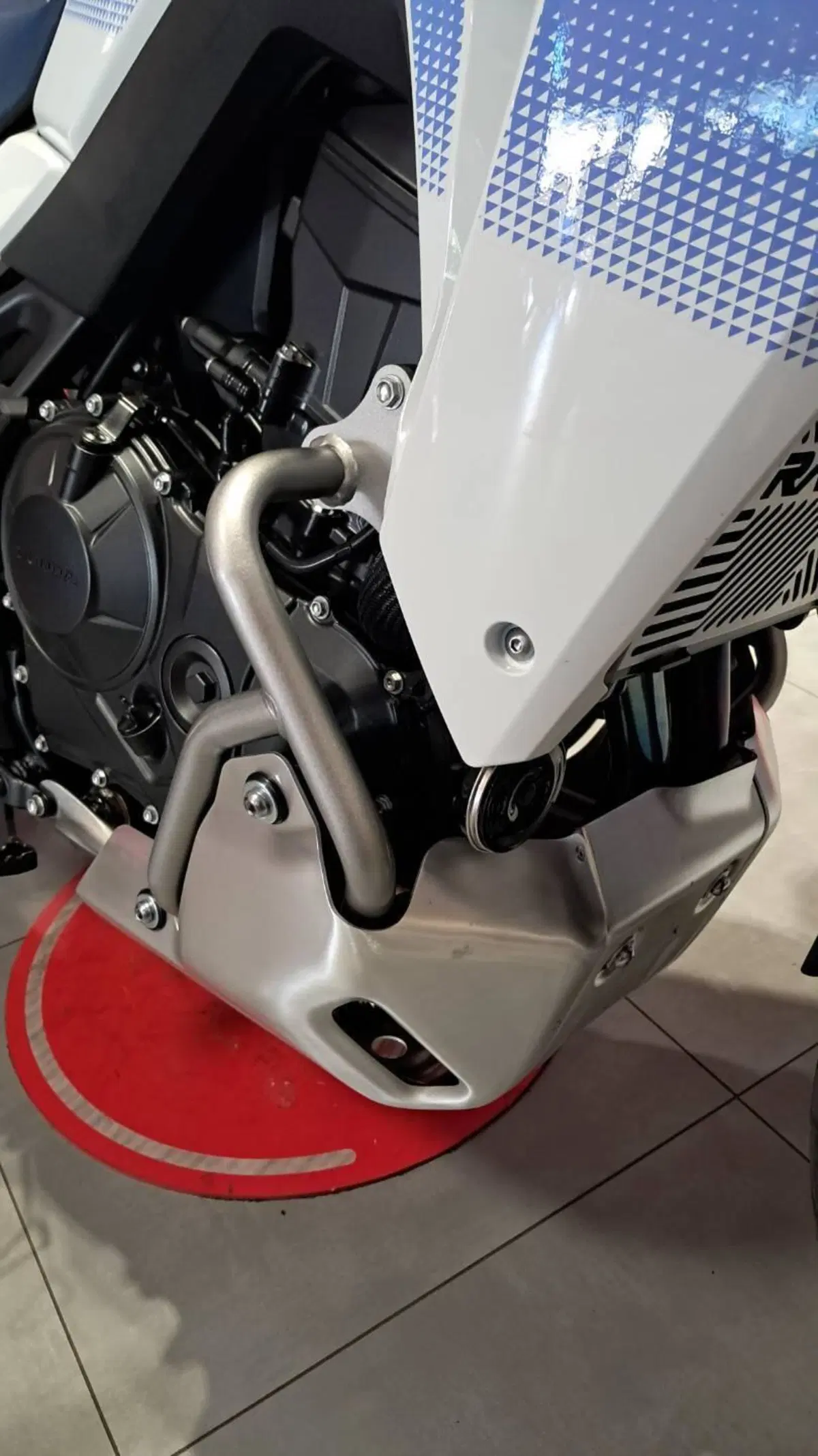 Honda Transalp XL750 (2025) (16)