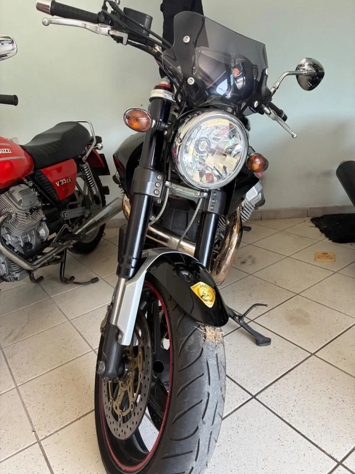 Moto Guzzi Griso 1100 (2005 - 11) (2)
