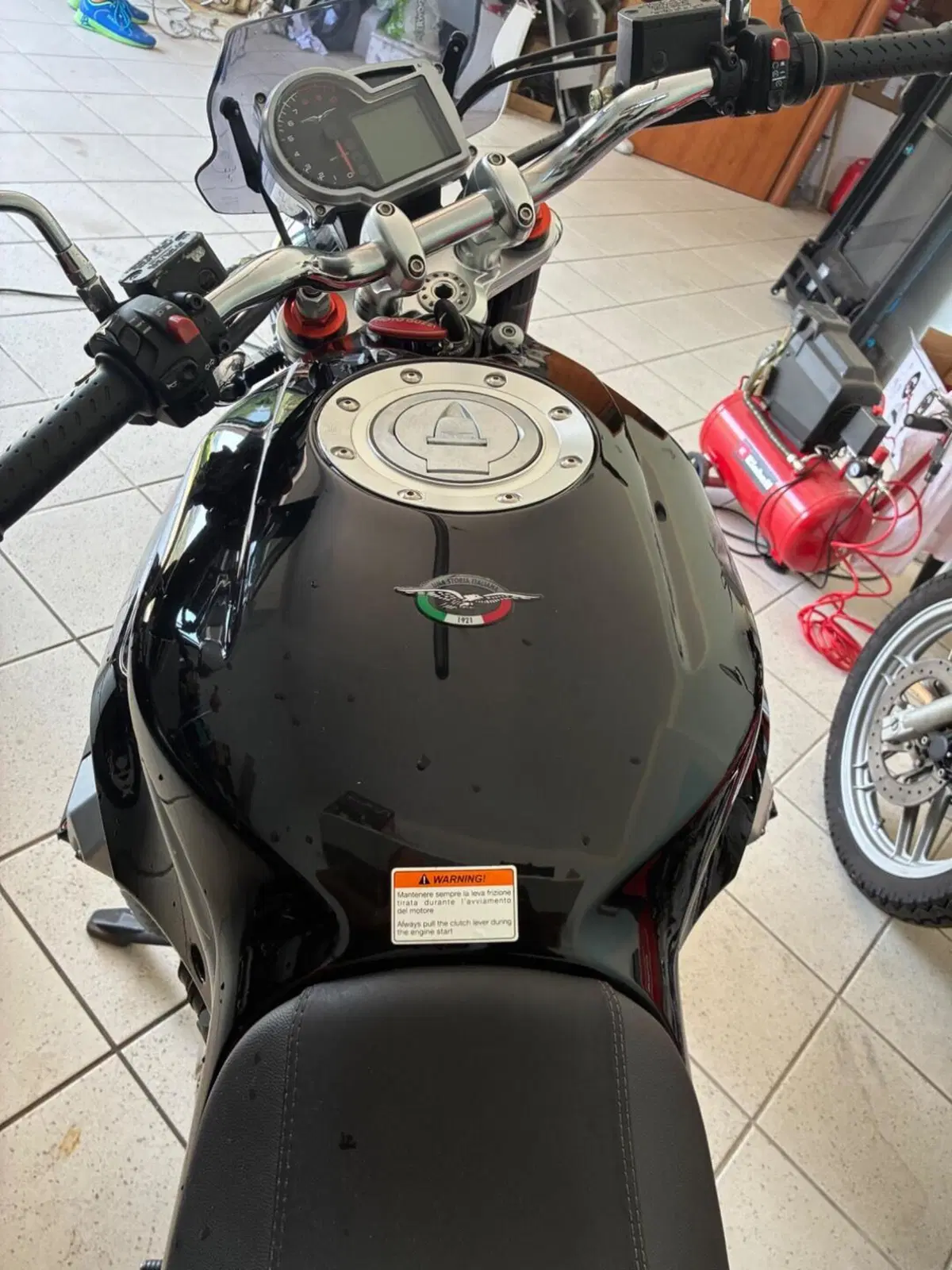 Moto Guzzi Griso 1100 (2005 - 11) (10)
