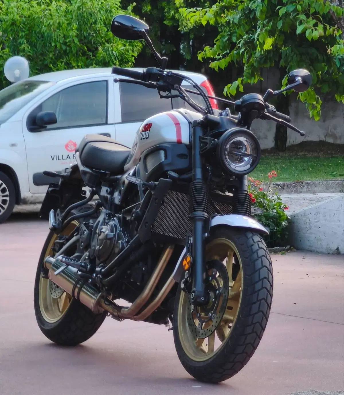 Yamaha XSR 700 XTribute (2022 - 24) (9)