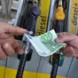 Carburanti: continuano i rincari di metà agosto, gasolio alle stelle in autostrada