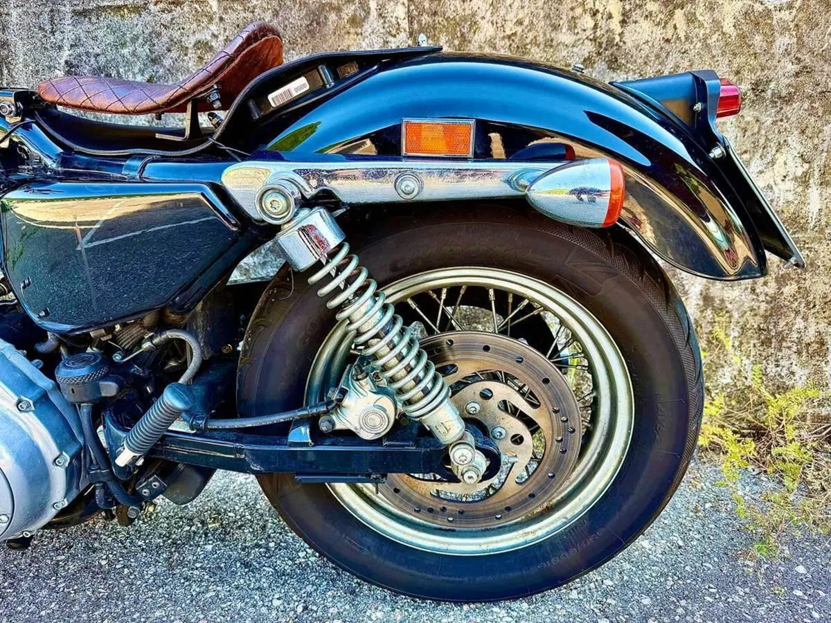 Harley-Davidson 883 (2006 - 07) - XL (13)