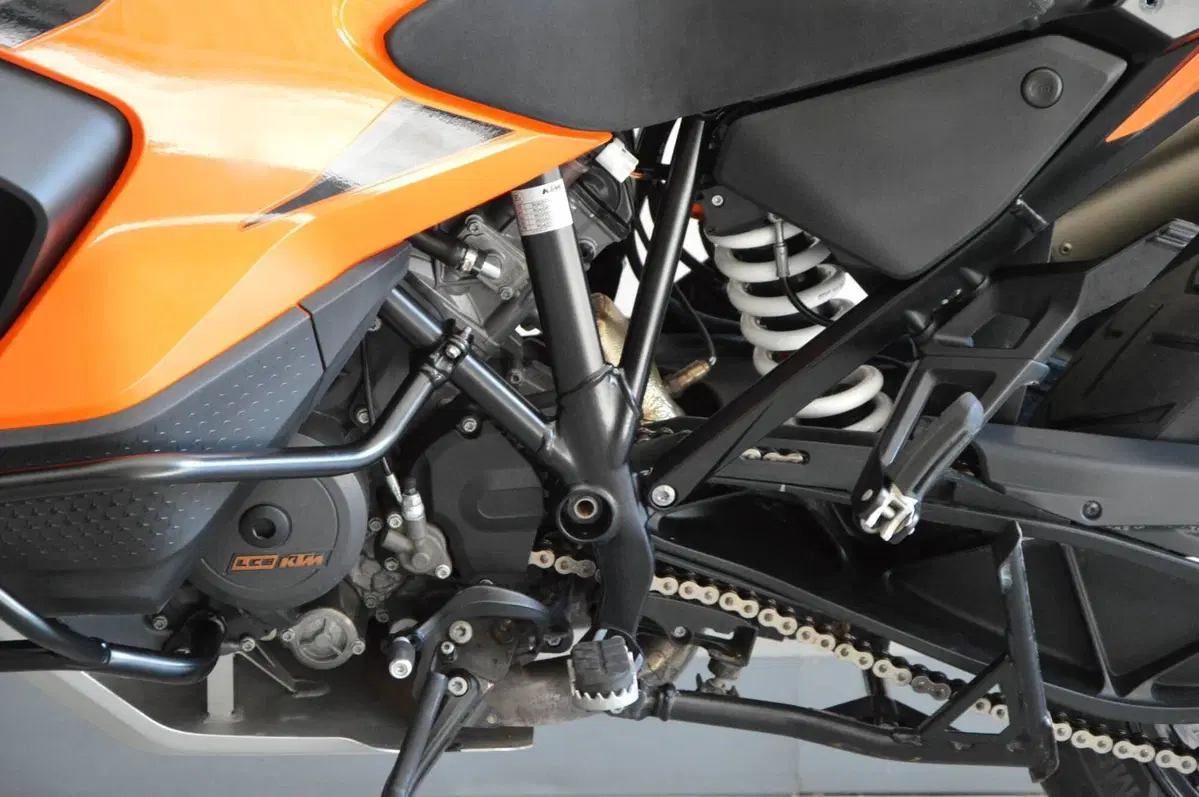 KTM 1290 Super Adventure S (2022 - 25) (7)