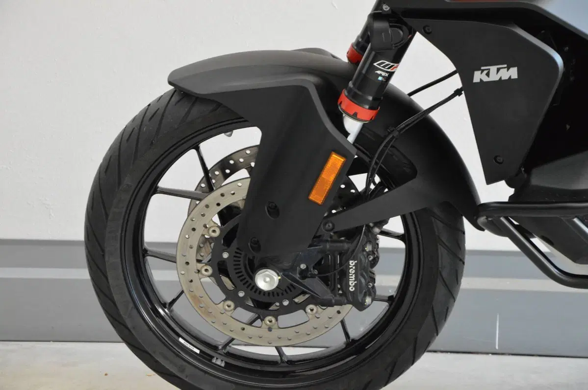 KTM 1290 Super Adventure S (2022 - 25) (9)
