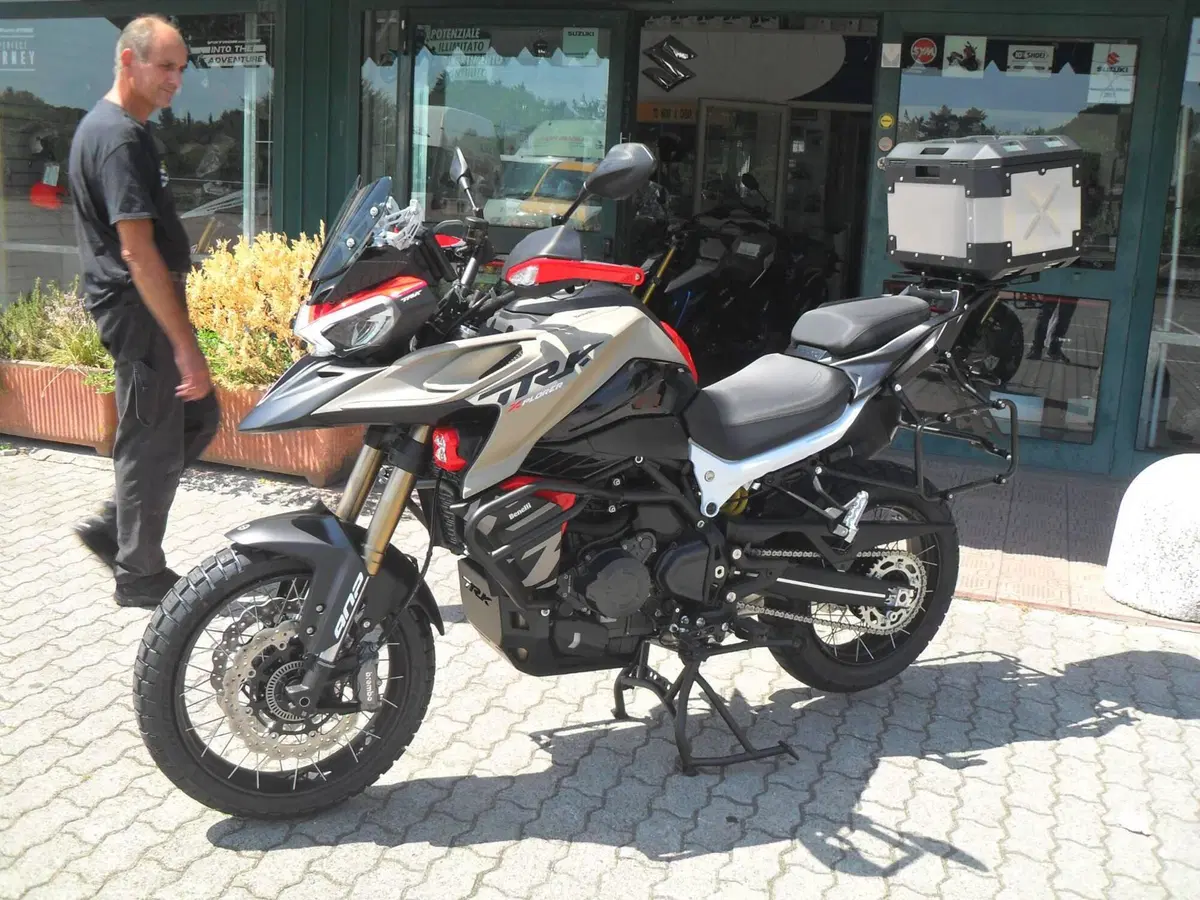 Benelli TRK 902 Xplorer (2026) (4)