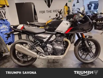 Triumph Thruxton 400 (2026) usata