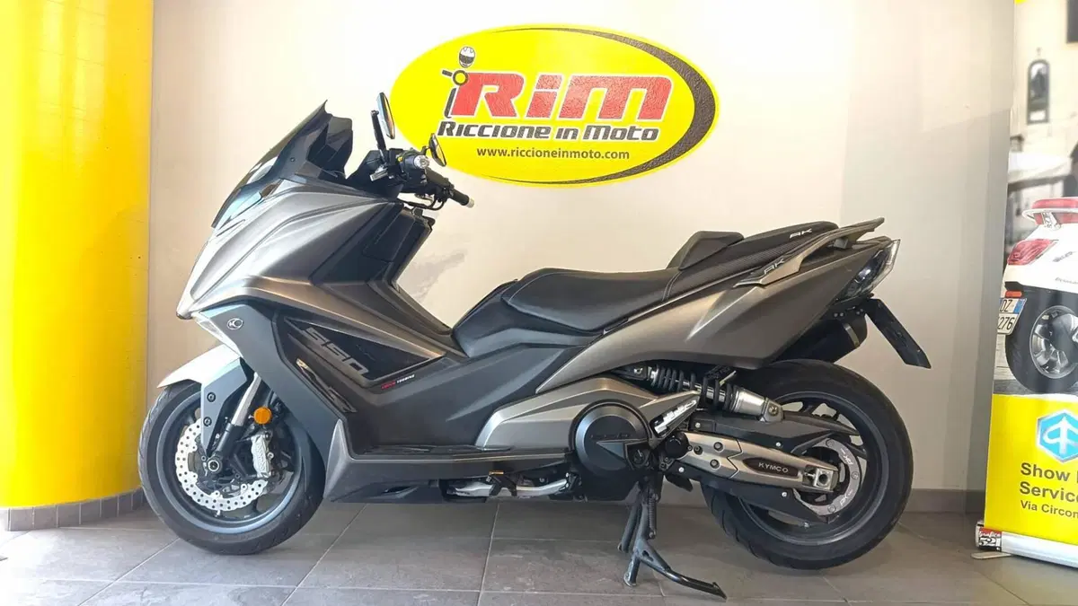 Kymco AK 550 ETS (2021 - 26) (4)