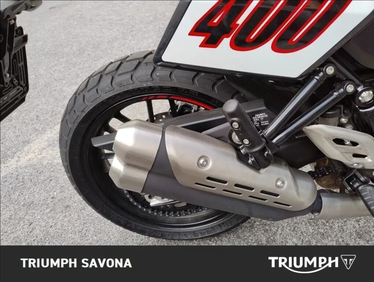 Triumph Tracker 400 (2026) (7)