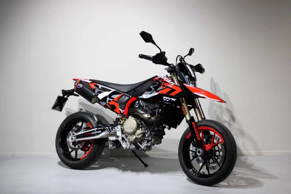 Ducati Hypermotard 698 Mono RVE (2024 - 26) (2)