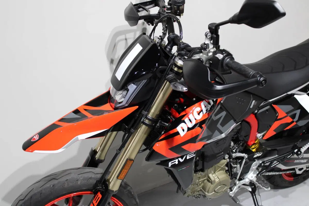 Ducati Hypermotard 698 Mono RVE (2024 - 26) (5)