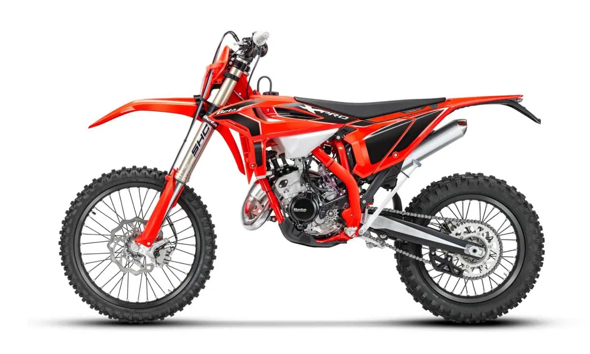 Betamotor RR X-PRO 125 2T Enduro (2027) (2)