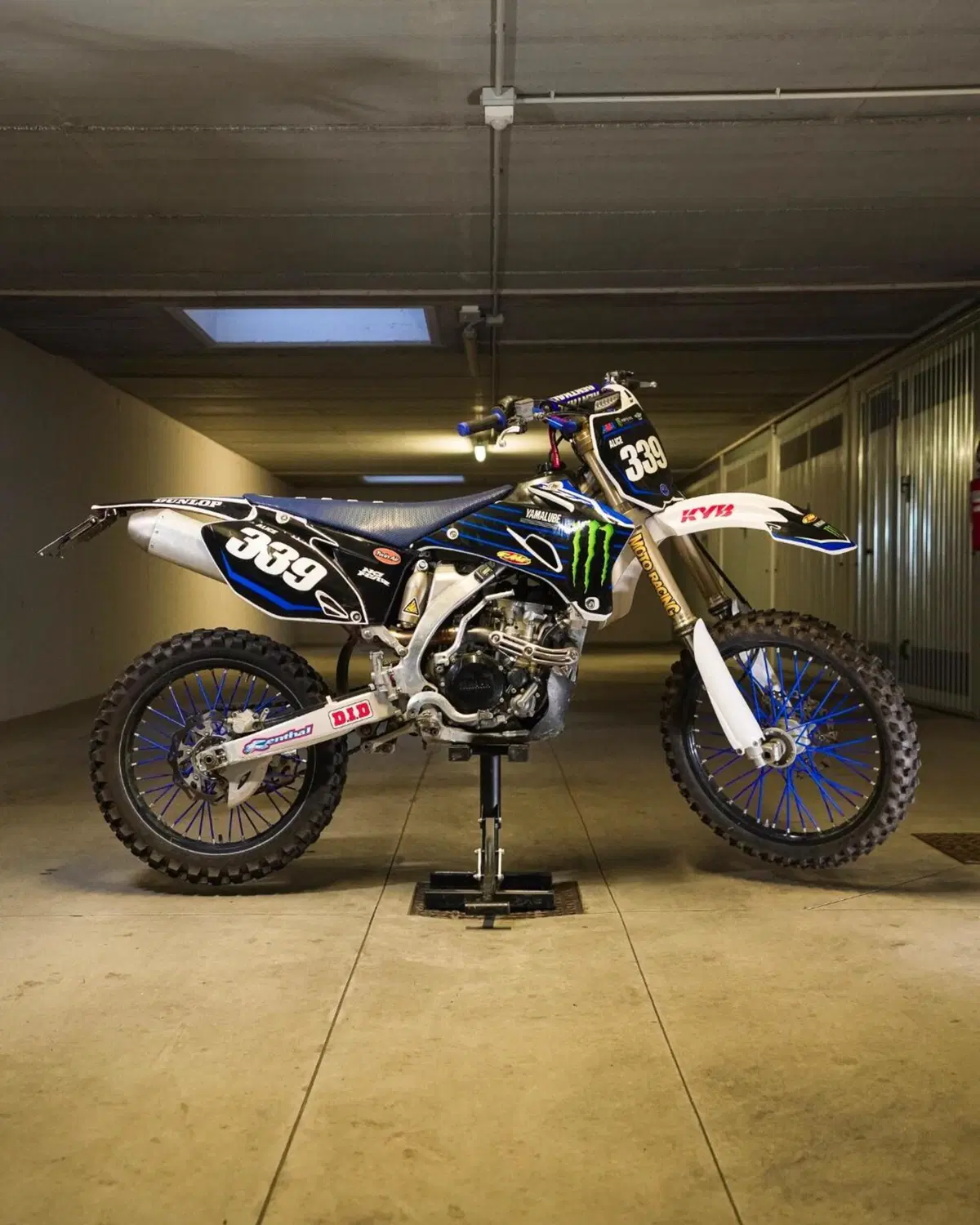 Yamaha YZ 250 F (2024) (3)