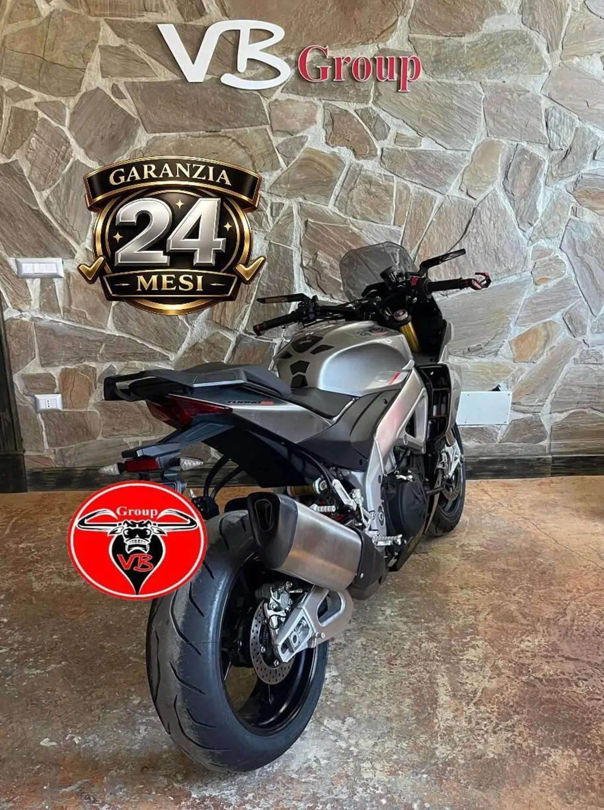 Aprilia Tuono V4 (2021 - 24) (4)