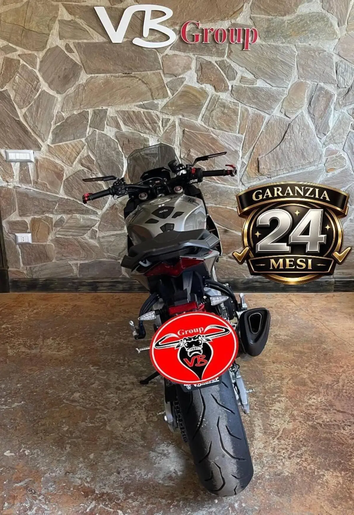 Aprilia Tuono V4 (2021 - 24) (5)