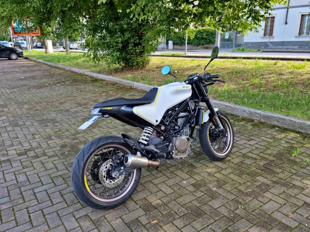 Husqvarna Vitpilen 401 (2020) (2)