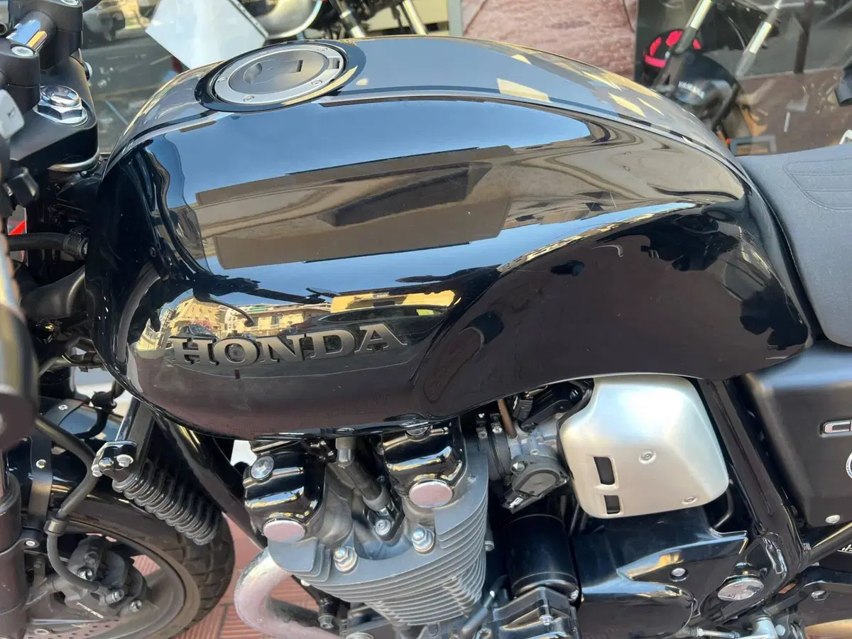 Honda CB 1100 RS (2017 - 20) (2)