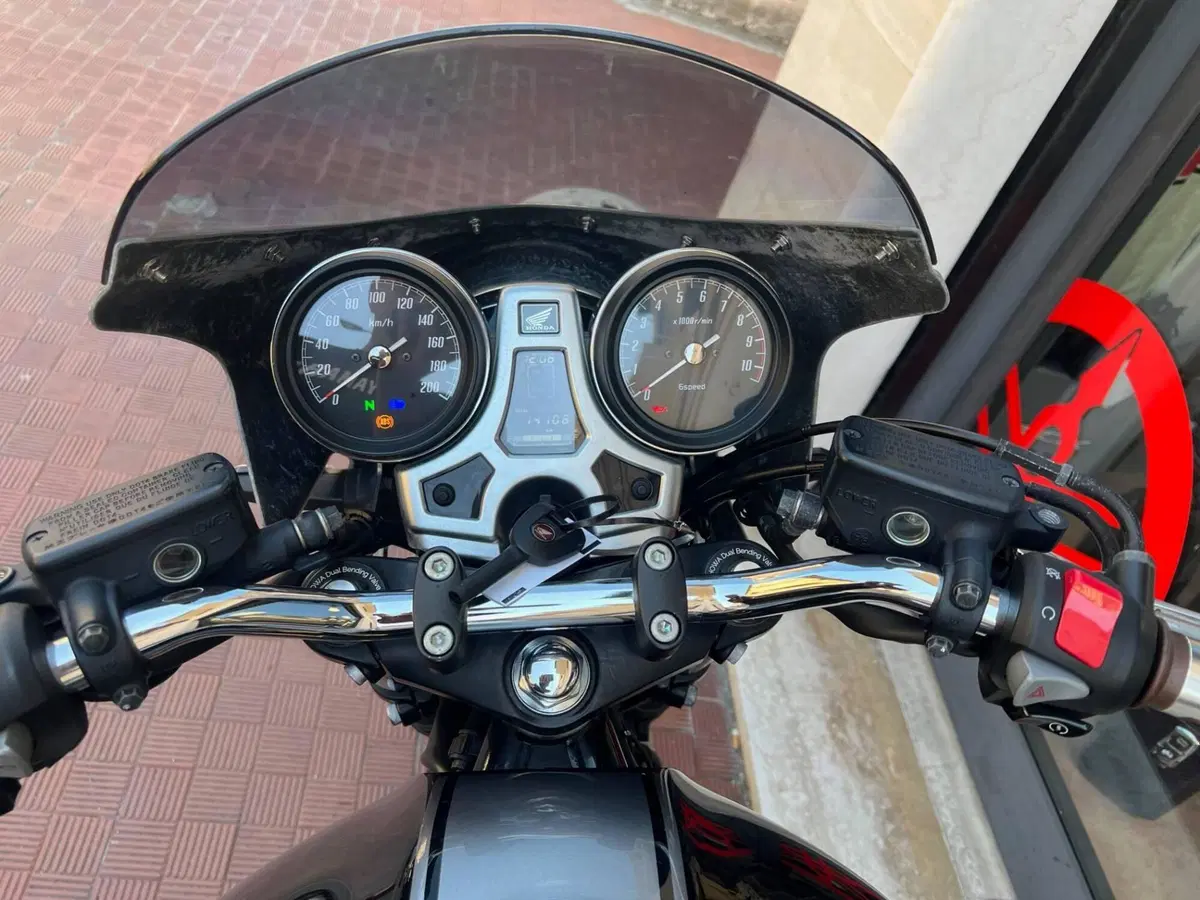 Honda CB 1100 RS (2017 - 20) (3)