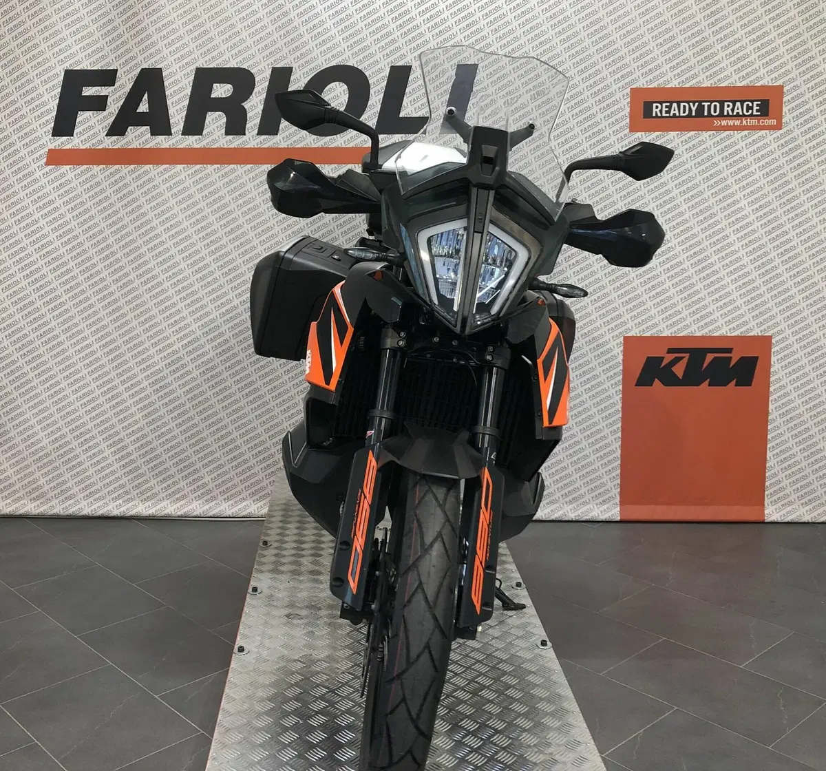 KTM 890 Adventure (2022) (7)