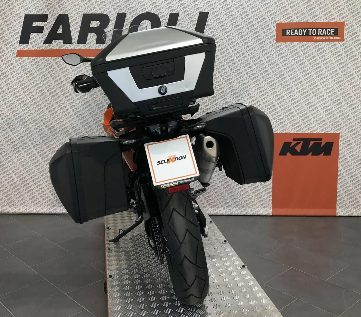 KTM 890 Adventure (2022) (12)
