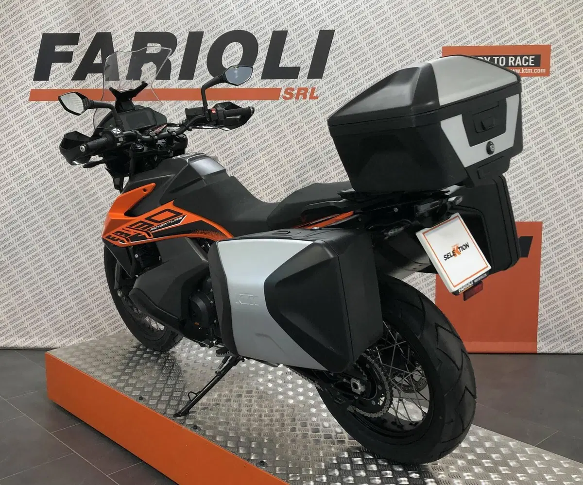 KTM 890 Adventure (2022) (13)