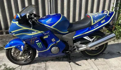Honda CBR 1100 XX Superblackbird (1999 - 00) usata