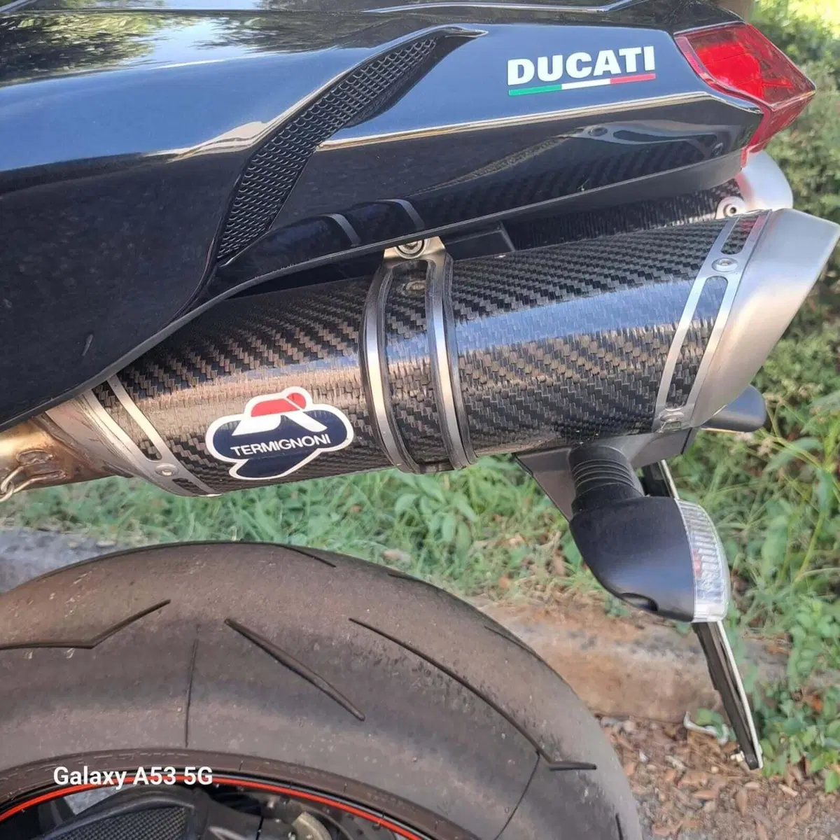 Ducati 1198 SP (2011 - 12) (9)