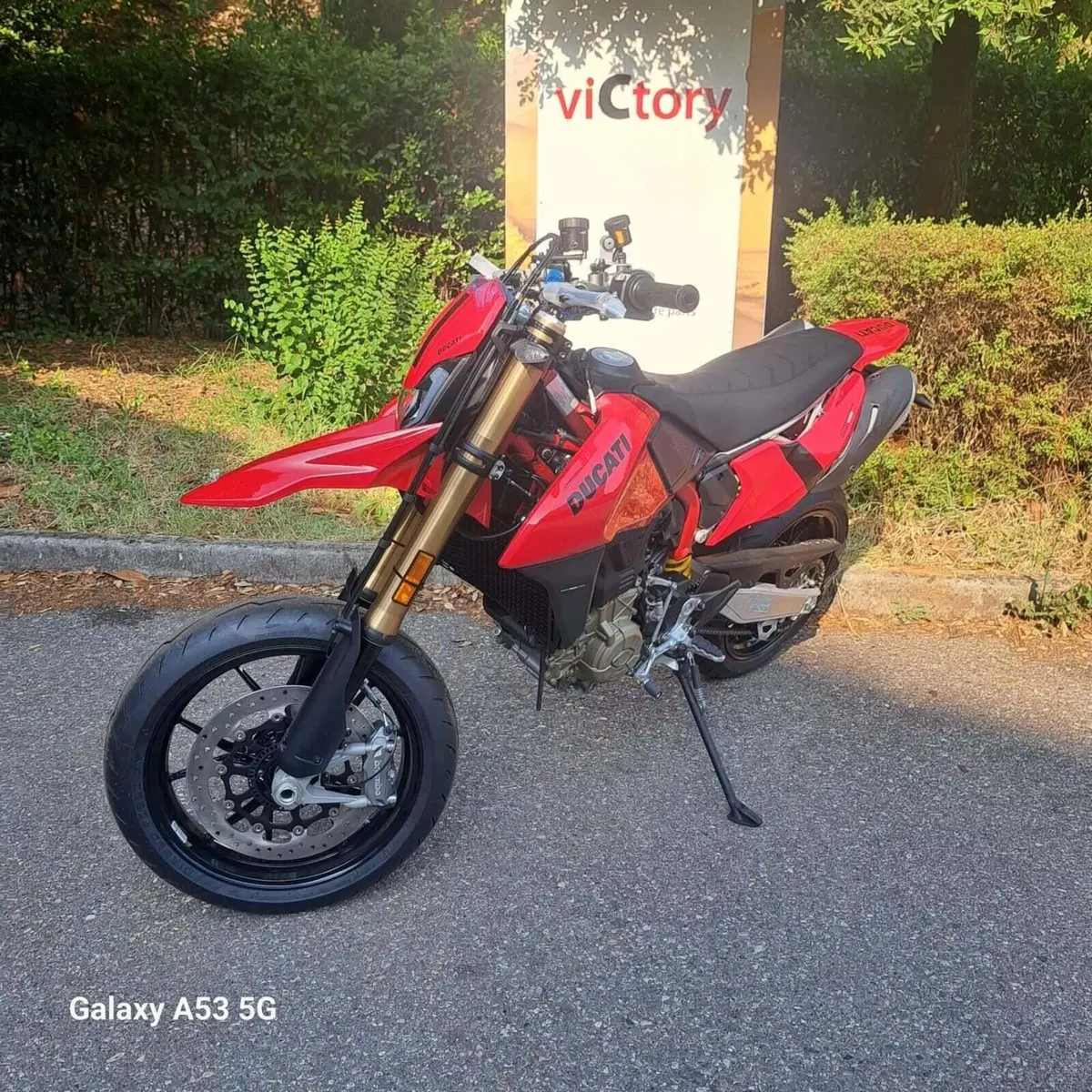 Ducati Hypermotard 698 Mono (2024 - 26) (6)