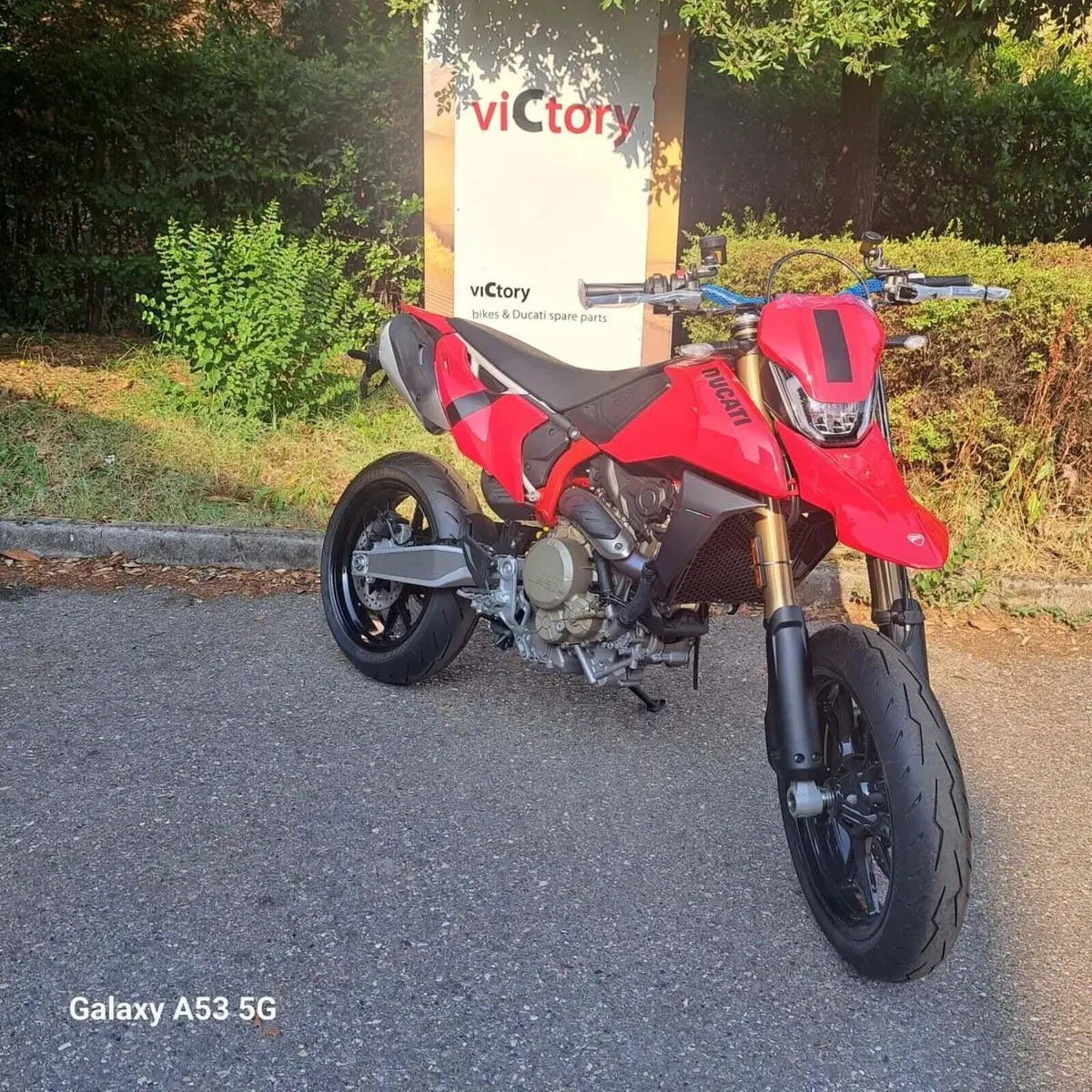 Ducati Hypermotard 698 Mono (2024 - 26) (7)