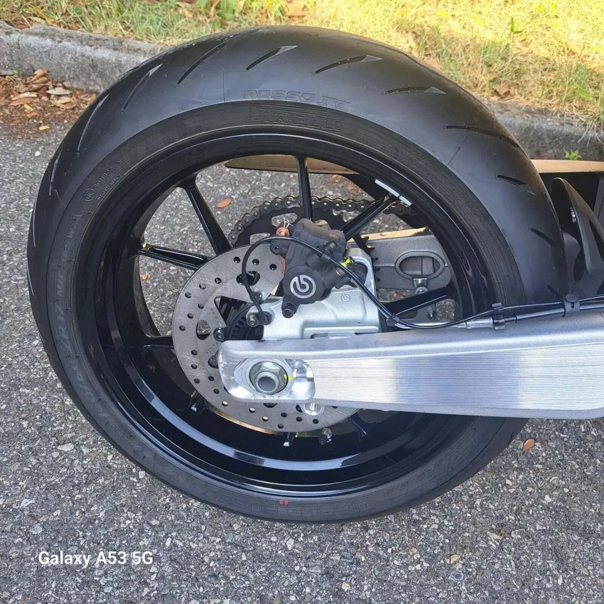 Ducati Hypermotard 698 Mono (2024 - 26) (8)