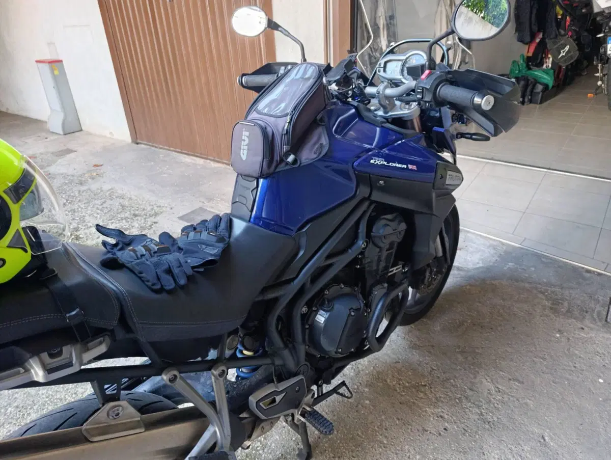 Triumph Tiger Explorer 1215 ABS (2011 - 14) (2)