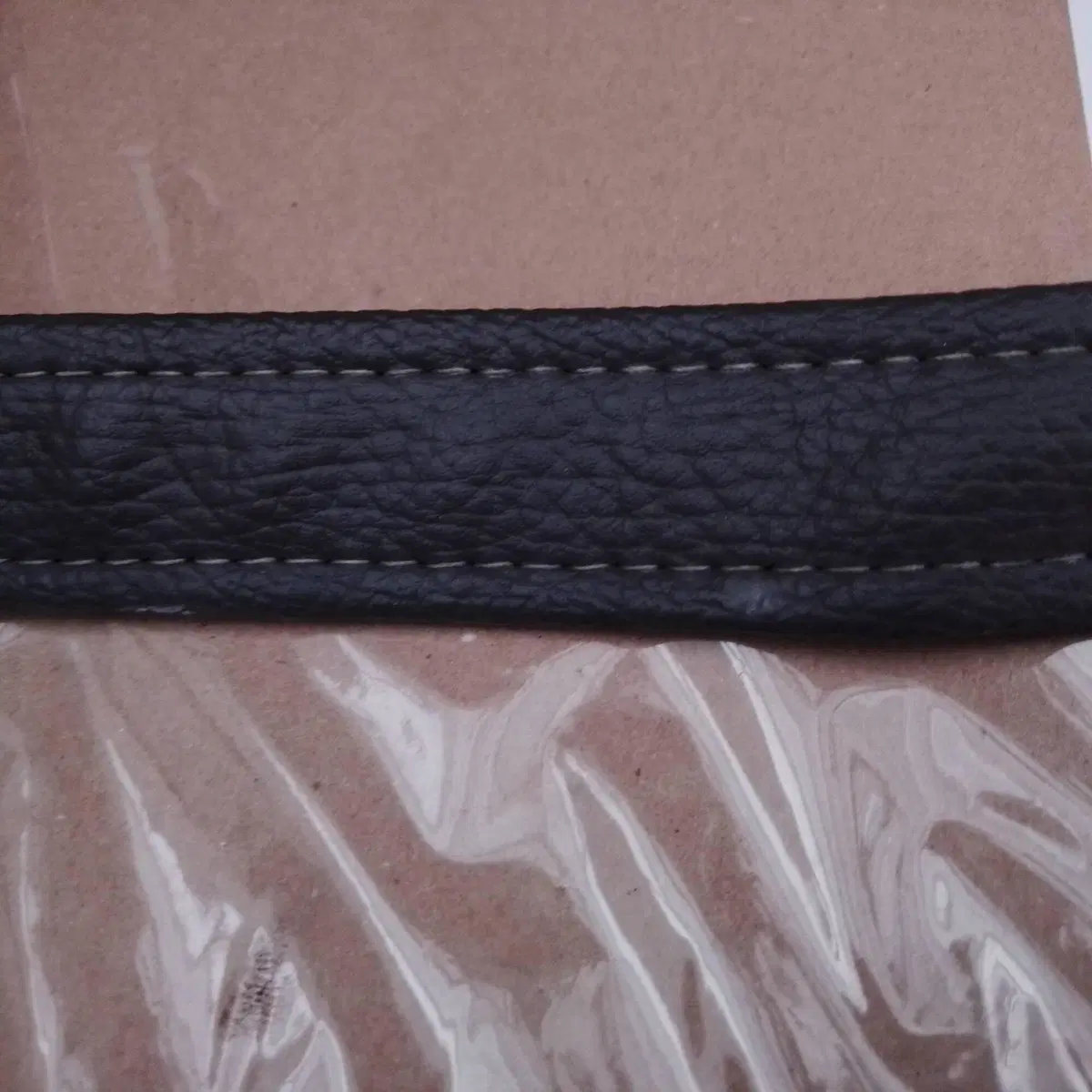 Cinghia per sella Moto Guzzi (2)