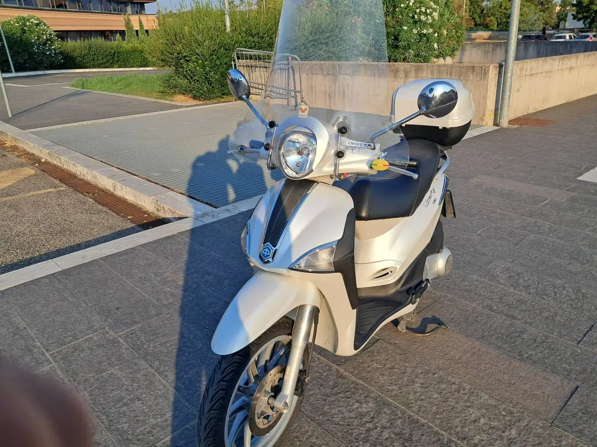 Piaggio Liberty 150 4T (2008 - 13) (2)