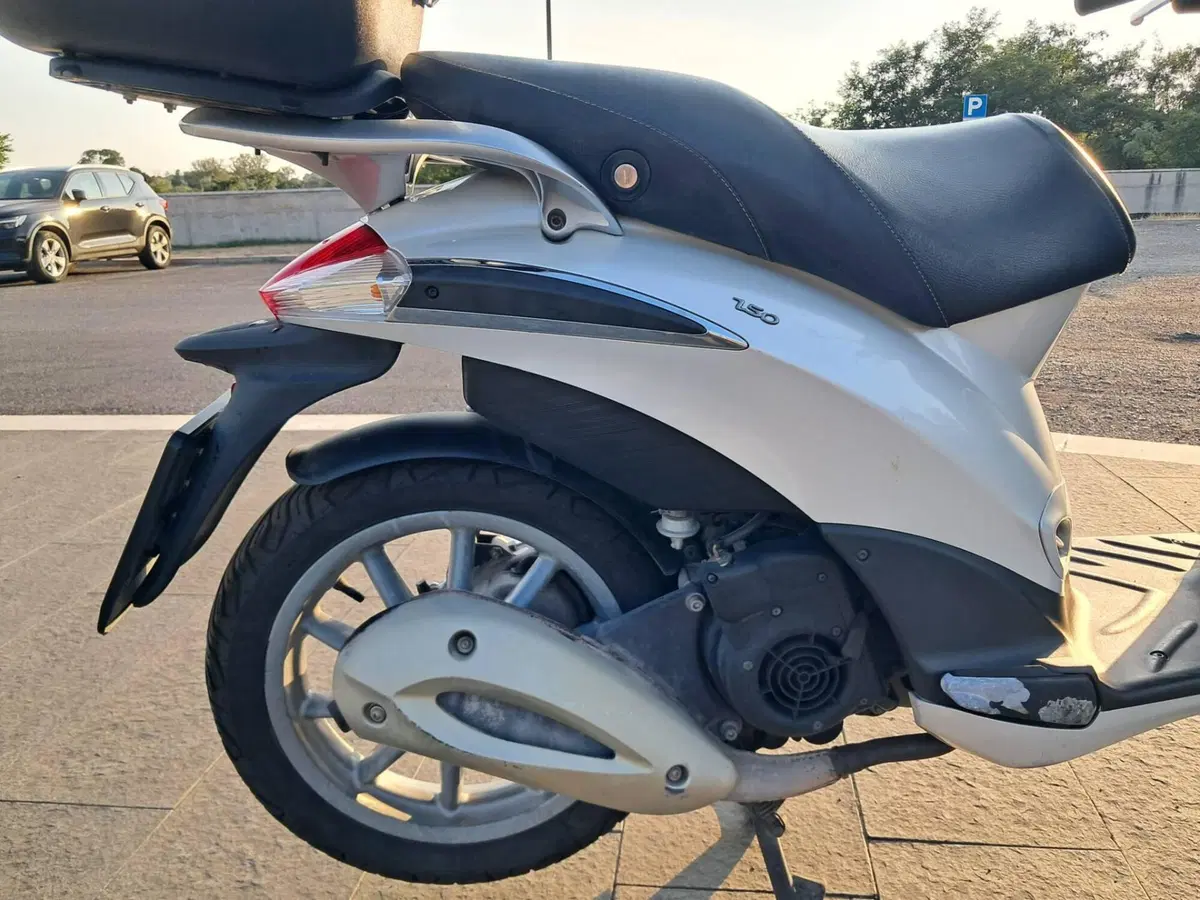 Piaggio Liberty 150 4T (2008 - 13) (7)