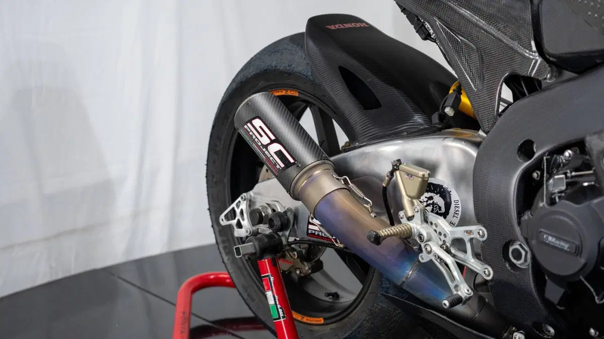 Honda CBR 1000 RR Fireblade (2008 - 11) (3)