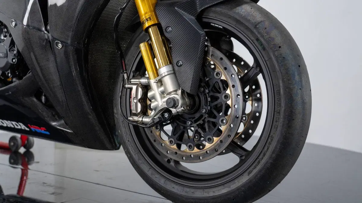 Honda CBR 1000 RR Fireblade (2008 - 11) (4)