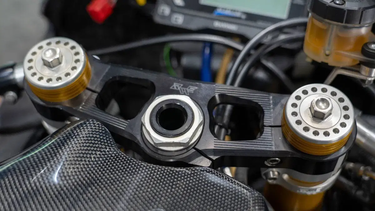 Honda CBR 1000 RR Fireblade (2008 - 11) (6)