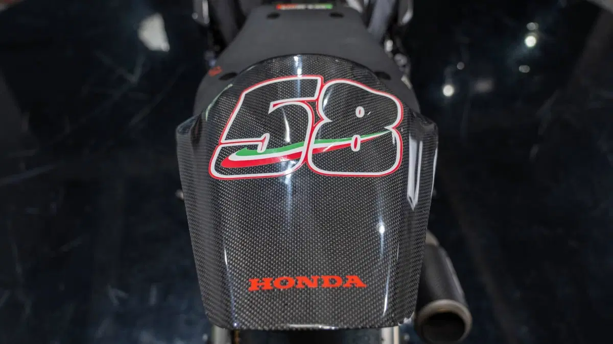 Honda CBR 1000 RR Fireblade (2008 - 11) (9)
