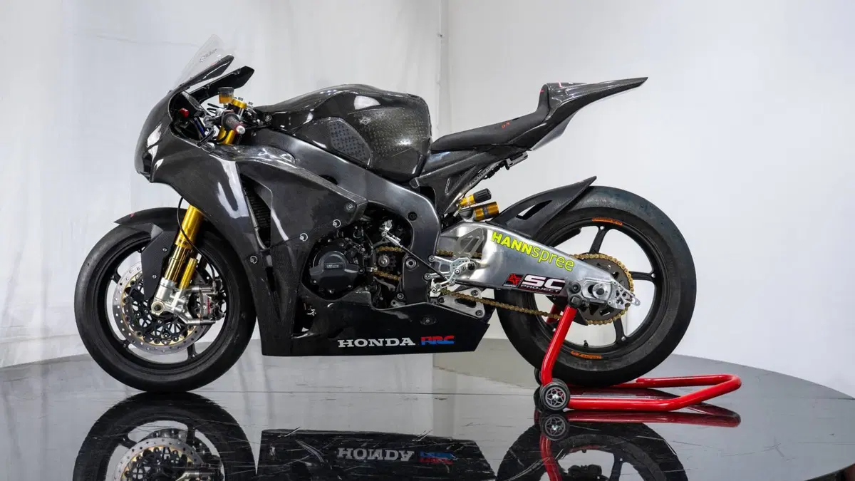 Honda CBR 1000 RR Fireblade (2008 - 11) (19)