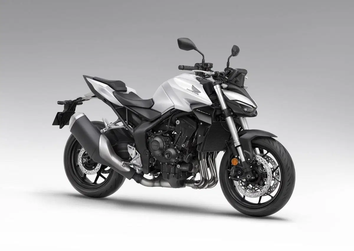 Honda CB 1000 Hornet (2025 - 26) (4)