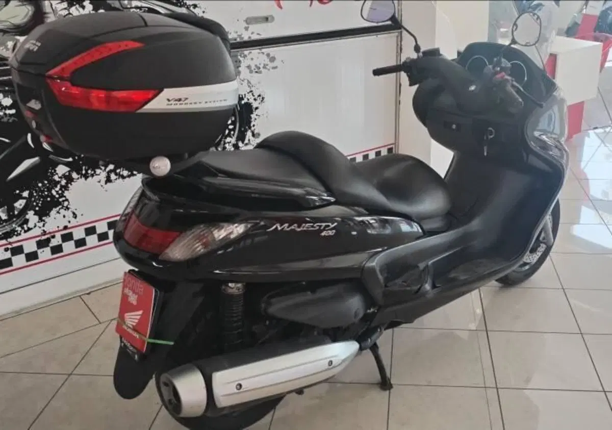 Yamaha Majesty 400 (2004 - 08) (2)