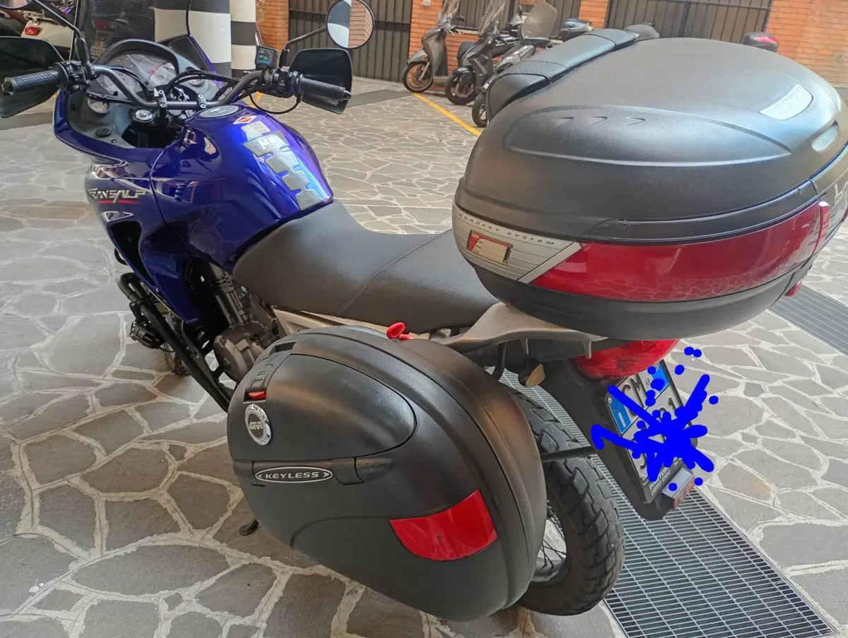 Honda Transalp XL 650V (2005 - 06) (5)