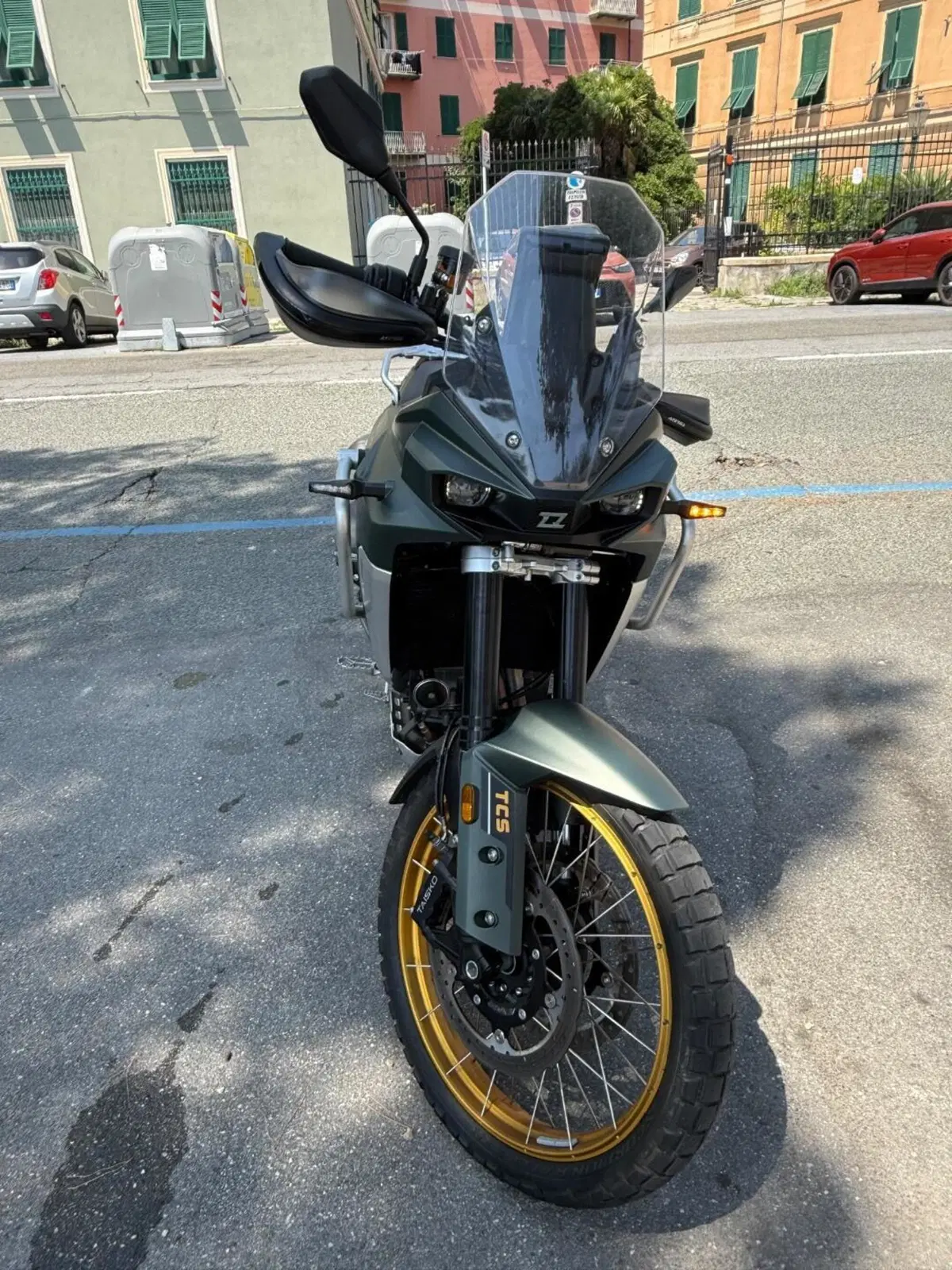 Kove 800X Pro (2024 - 25) (2)