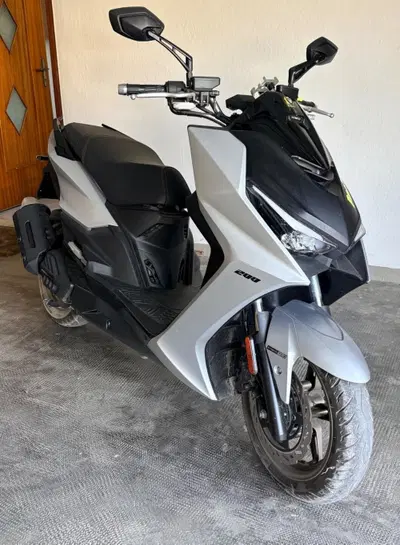 Kymco KRV 200 (2023 - 26) usata