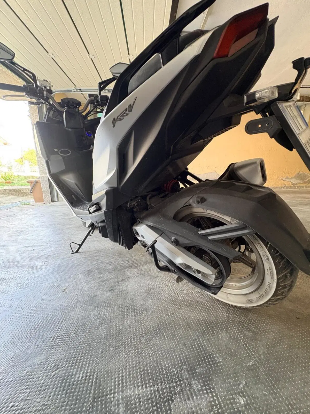 Kymco KRV 200 (2023 - 26) (3)